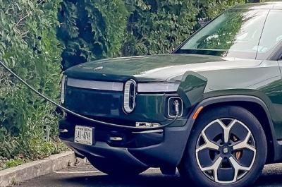 Rivian charging