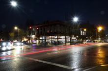 Photo of downtown Salem, Oregon at night