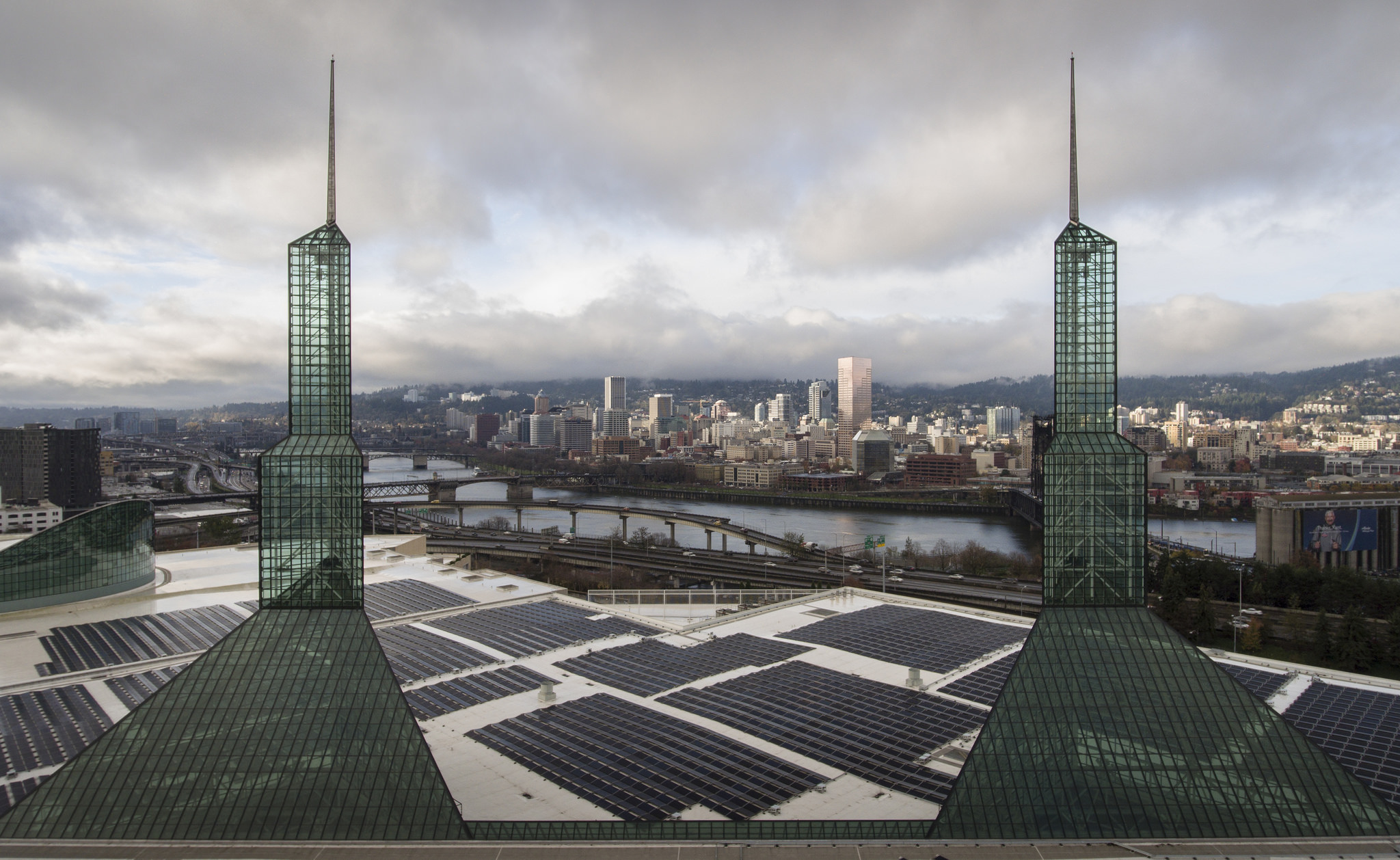 Rooftop Solar on Oregon Convention Center